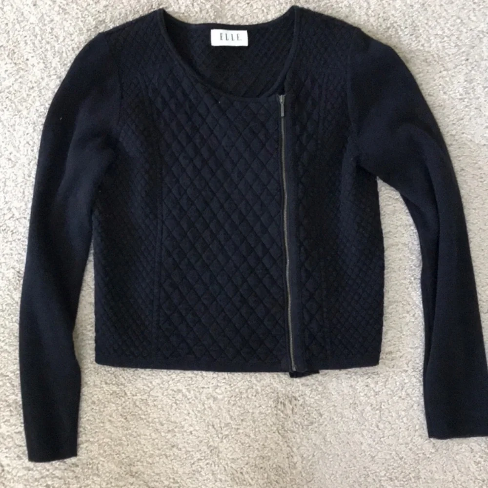 Elle Quilted Moto Textured Cardi Sweater EUC
